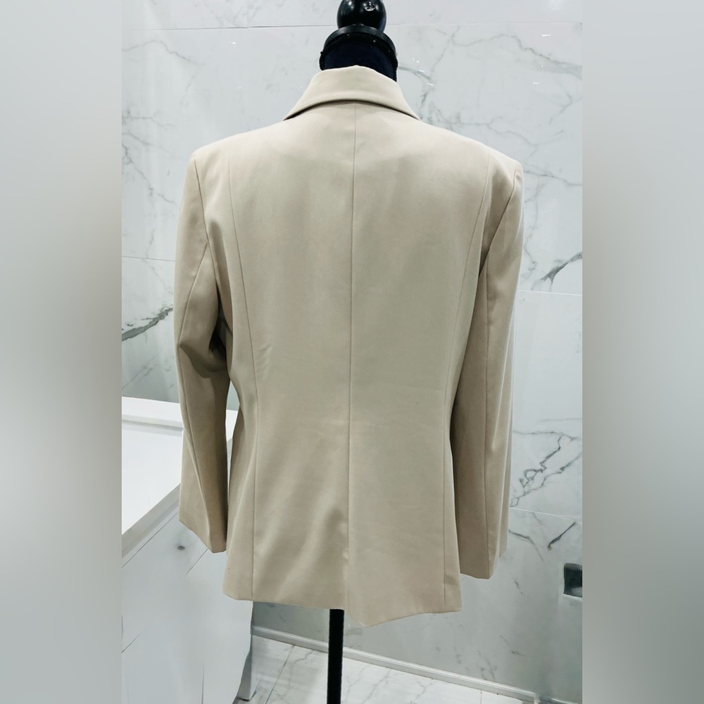 Nice Elegant Blazer - image 5